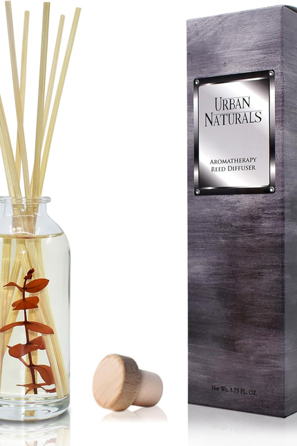 Crisp White Linen Reed Diffuser Gift Set | with Citrus, Ozone, Ylang-Ylang, Lili