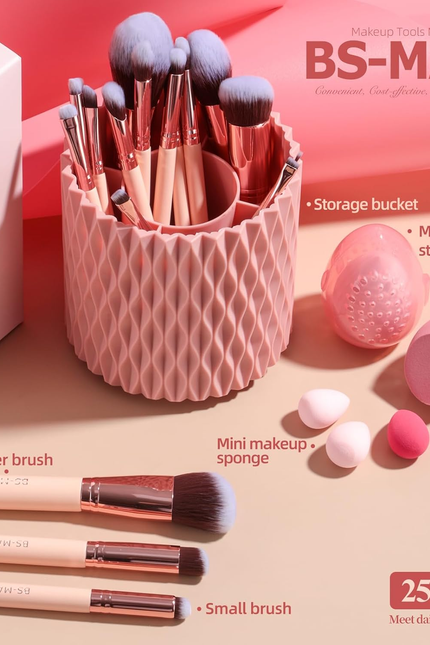  Makeup Brushes Premium Synthetic Foundation Powder Concealers Eye Shadows 18 Pc