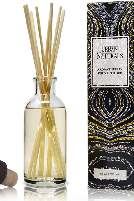 Crisp White Linen Reed Diffuser Gift Set | with Citrus, Ozone, Ylang-Ylang, Lili
