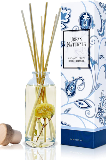 Crisp White Linen Reed Diffuser Gift Set | with Citrus, Ozone, Ylang-Ylang, Lili