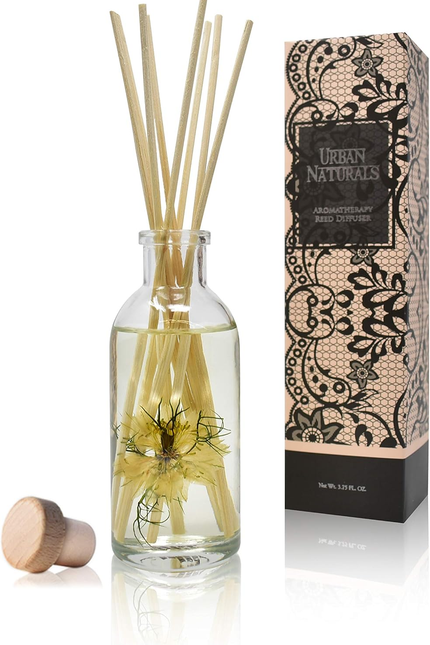 Crisp White Linen Reed Diffuser Gift Set | with Citrus, Ozone, Ylang-Ylang, Lili