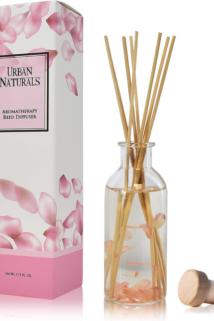Crisp White Linen Reed Diffuser Gift Set | with Citrus, Ozone, Ylang-Ylang, Lili
