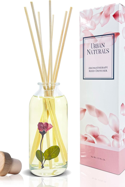 Crisp White Linen Reed Diffuser Gift Set | with Citrus, Ozone, Ylang-Ylang, Lili