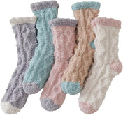 One size women’s fuzzy socks fitting shoe sizes 6–10